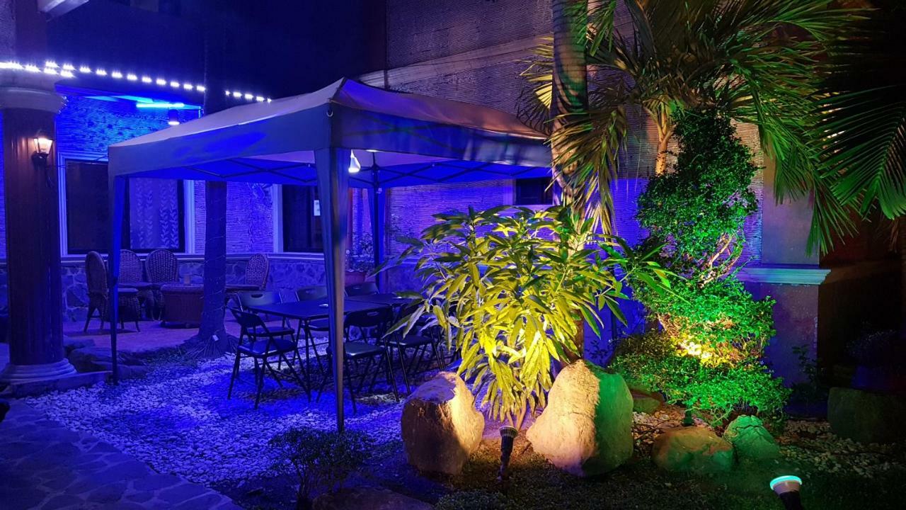 Gardensuite Hotel Anunas Eksteriør bilde